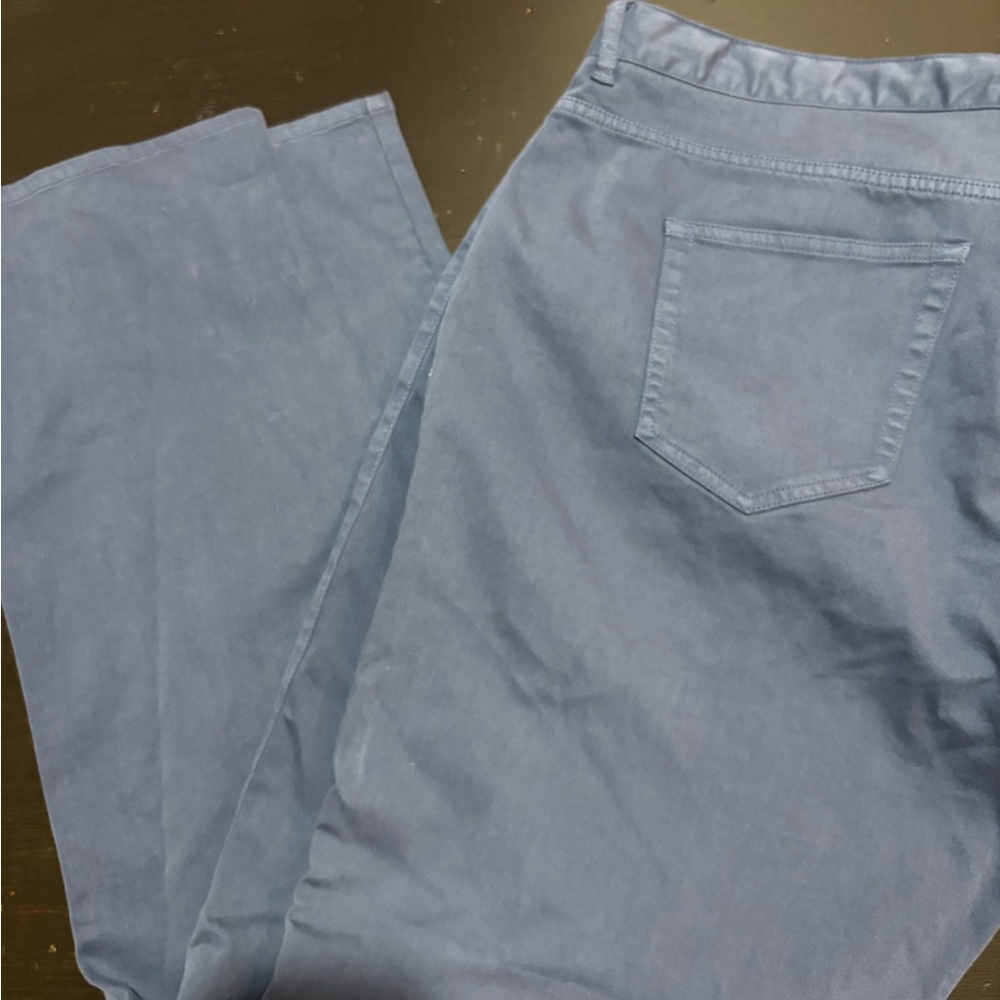 Peter Millar  Pants size 44